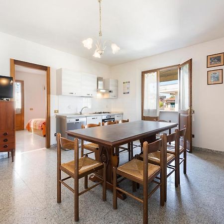 Residenza Tirrenia By Mmega Apartment Marina di Massa Bagian luar foto