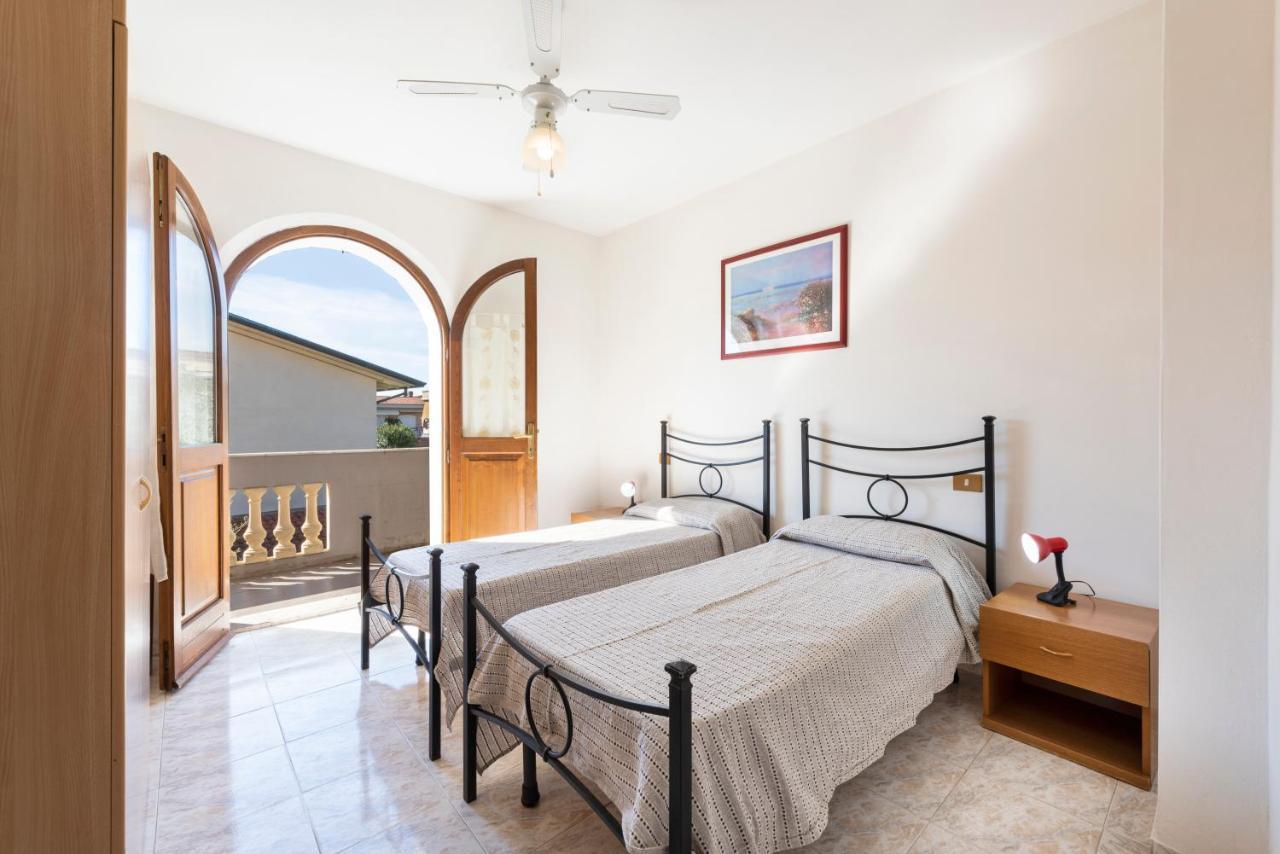 Residenza Tirrenia By Mmega Apartment Marina di Massa Bagian luar foto