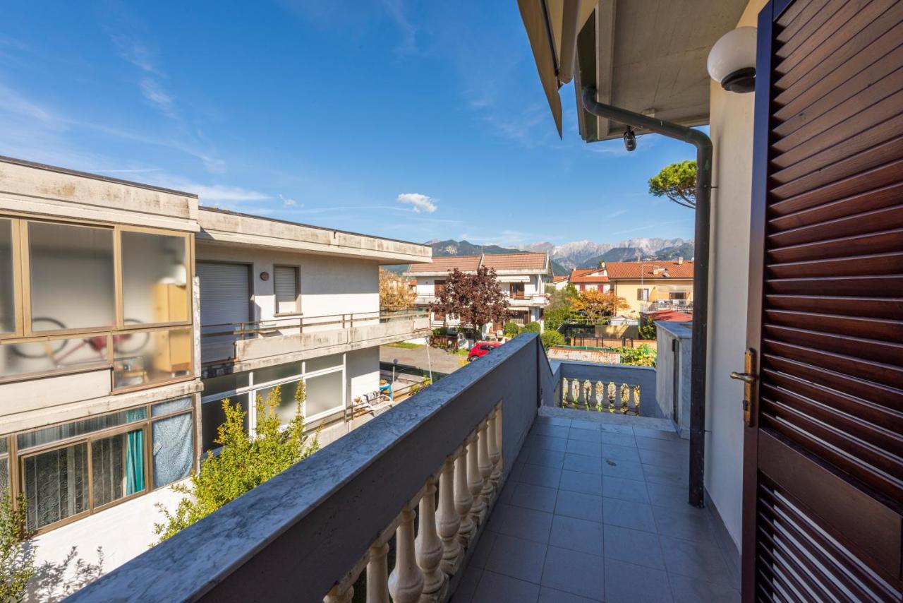 Residenza Tirrenia By Mmega Apartment Marina di Massa Bagian luar foto